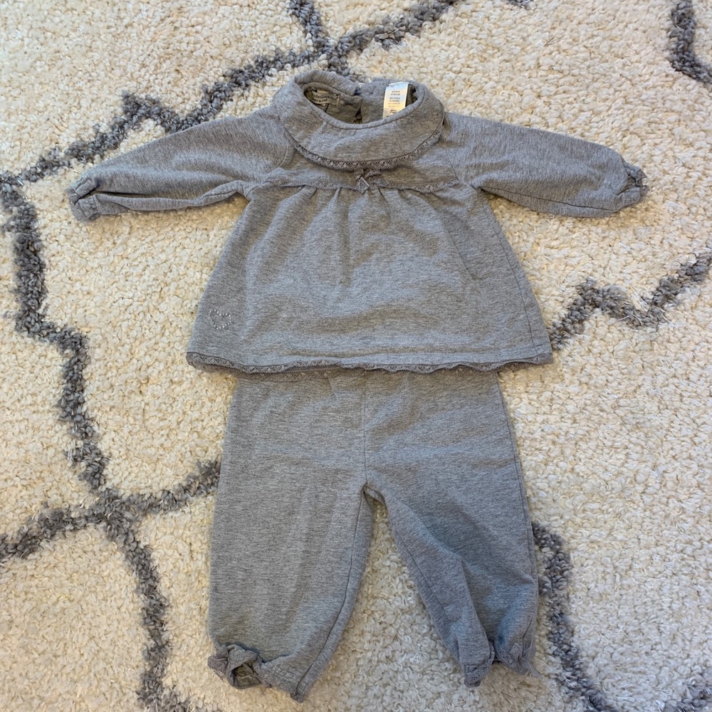 Matching Gray Outfit!